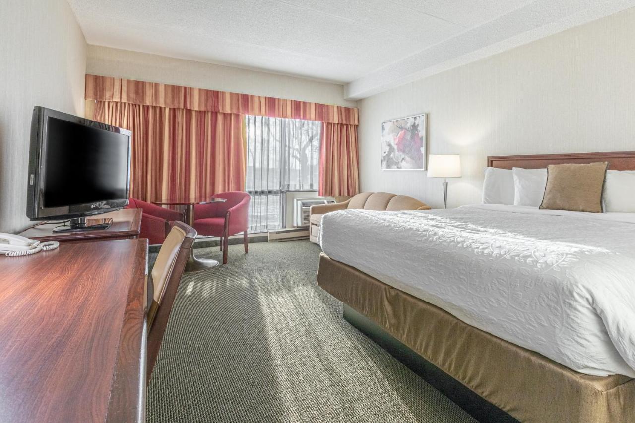 Hotel Welcominns Бушервиль Экстерьер фото